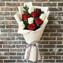 Букет цветов из:  Розы в Замостье