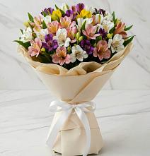 Букет цветов из:  Альстромерии в Замостье