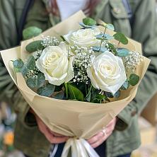 Букет цветов из:  Розы в Замостье