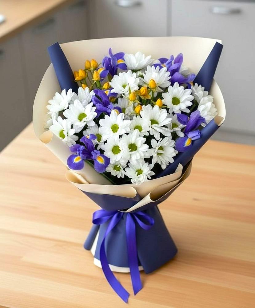 Букет цветов из: Розы, Ирисы и Хризантемы в Замостье