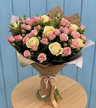 Букет цветов из:  Розы в Замостье