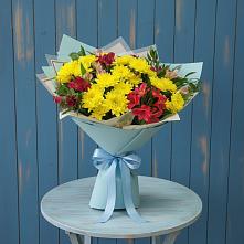Букет цветов из:  Альстромерии и Хризантемы в Замостье