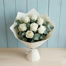 Букет Белые розы в Эвкалипте в Замостье